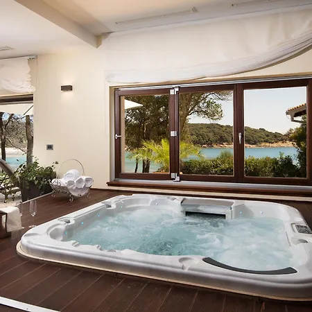 Villa Lovorka By Interhome *