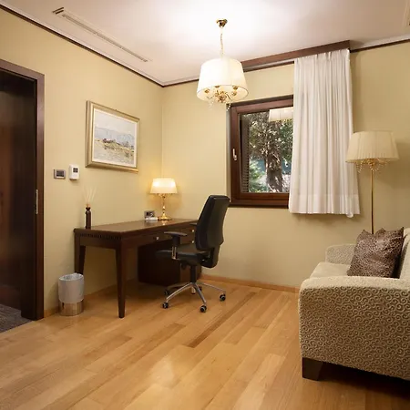 Lovorka By Interhome *